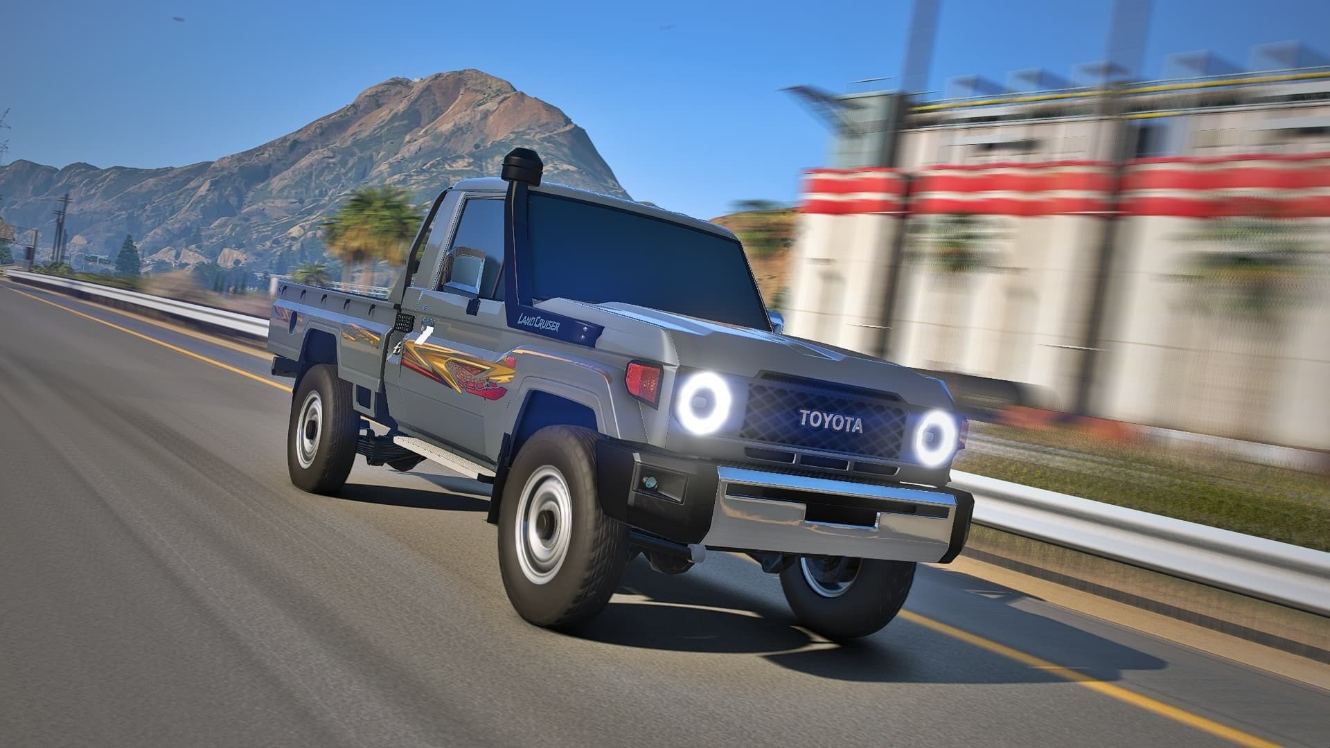 Toyota Land Cruiser J79 2024